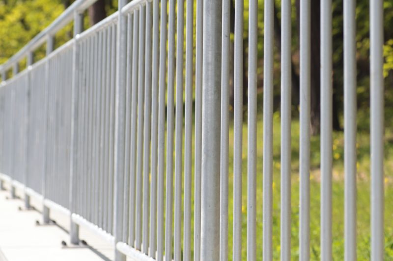 Metal Fencing Service